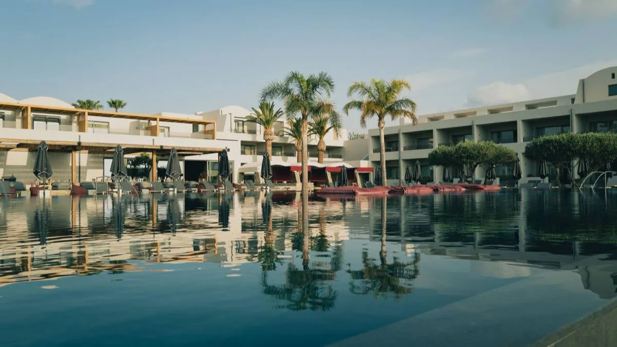 Weekly Pool Cleaning & Service in Anaheim, CA